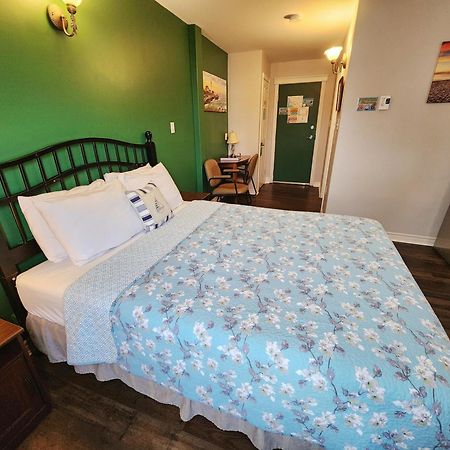 The Inn At Fisherman'S Cove Eastern Passage Exterior photo