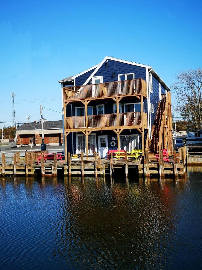 The Inn At Fisherman'S Cove Eastern Passage Exterior photo